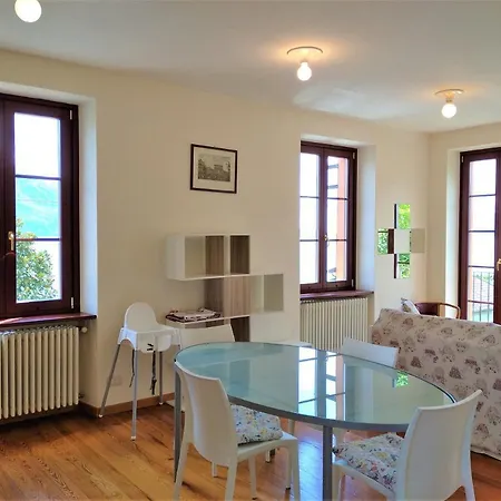 Apartment La Verbanella A *